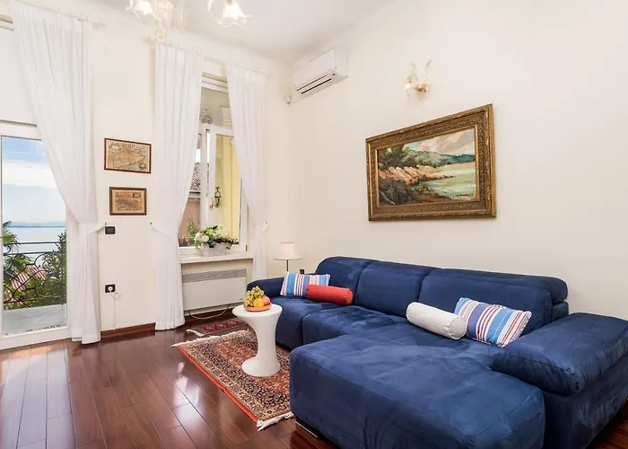 Apartment Adrija