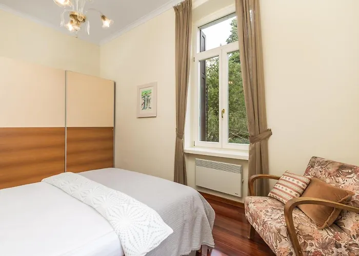 Apartment Adrija